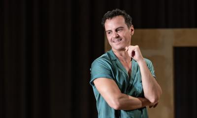 Andrew Scott in Vanya stood up