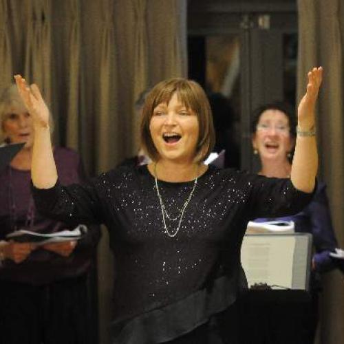 Ysanne Bonner leading the Phoenix Community Choir